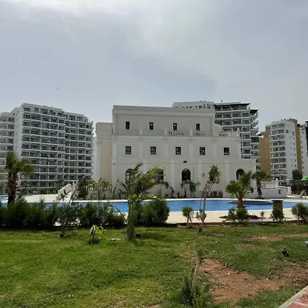 Ceasar And Apartamento